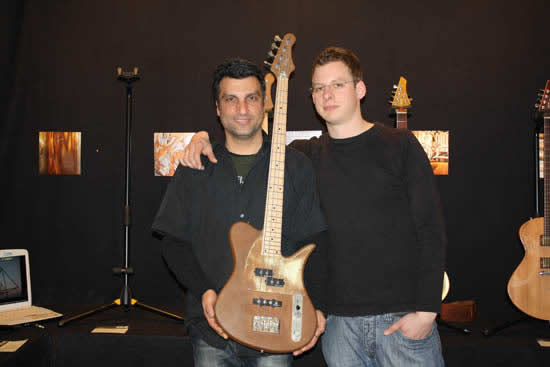 Bass Professor Musik Messe 2011 - Zeal Bass Professor Musik Messe 2011 - Zeal