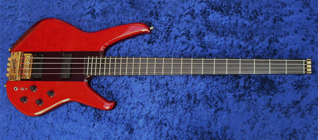 10_1_bassmuseum-status4_red