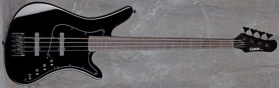 Bass Professor 4/2010, Test: Carvin SB4000