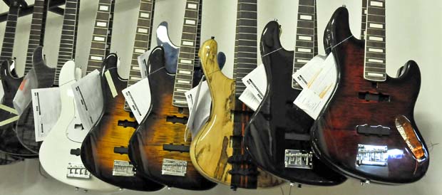 Bass Professor Firmenportraits: Mayonnes und Taurus