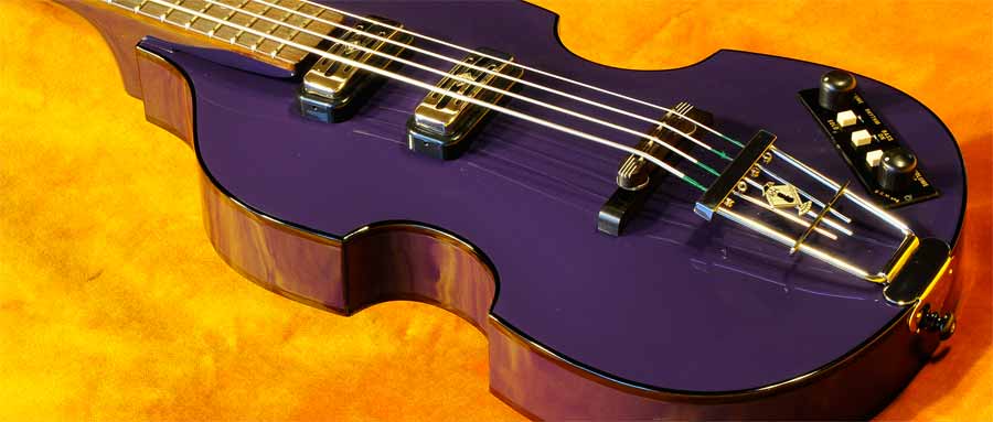 Bass Professor 3/2013, Ausgabe 70. Test Höfner Purple 