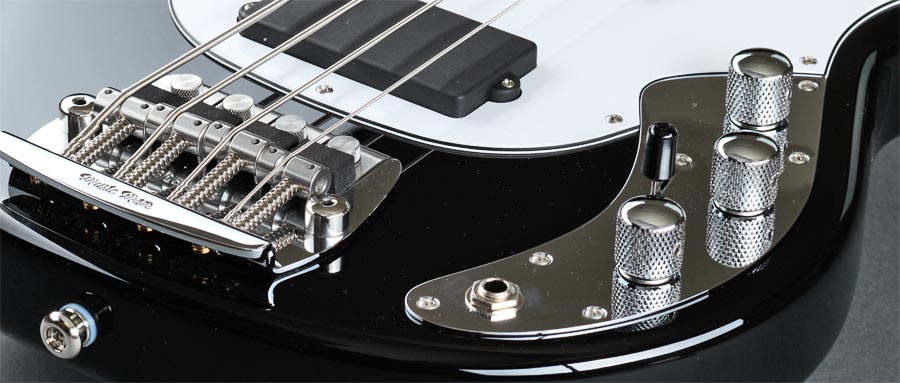  Bass Professor 3/2013, Ausgabe 70. Test: Music Man Classic Sabre