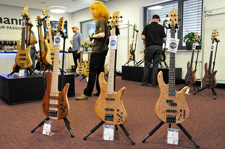 Bass Professor 5/2014 - Ausgabe 77. 2. Thomann Bass Day