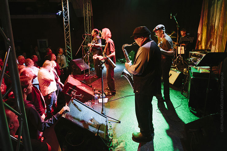 Bass Professor 1/2015 - Ausgabe 78, Tom Fowler Bass Professor 1/2015 - Ausgabe 78, Tom Fowler