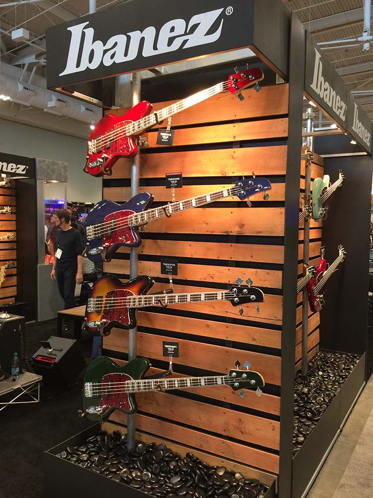 Bass Professor 4/2015, Messe: Summer Namm 2015 Bass Professor 4/2015, Messe: Summer Namm 2015