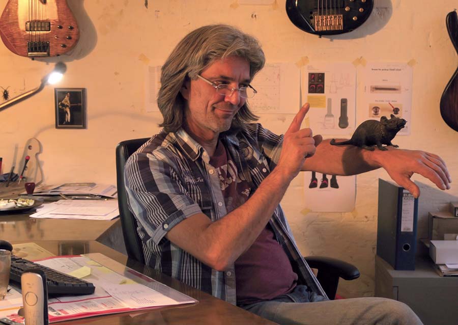 Bass Professor 2/2016, Lets talk about Bass: Holger Stonjek