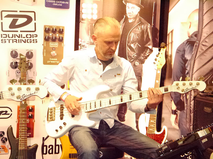 Bass Professor 3/2016, Bass Guitar Show London 2016