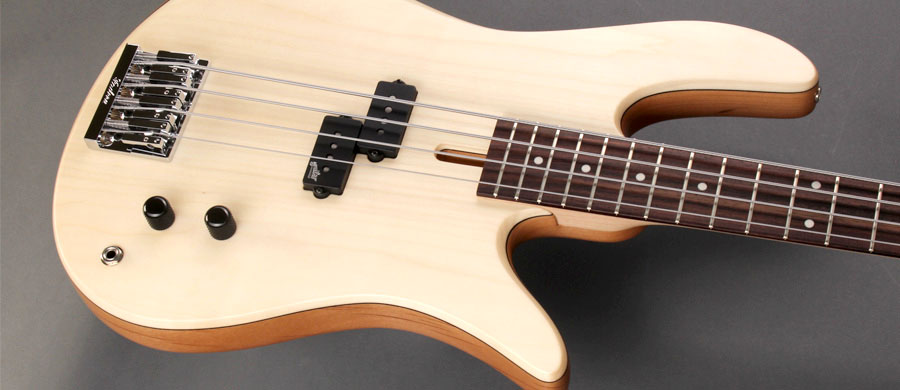 Test: Fodera Monarch P. Bass Professor 4/2016. Bass Special: Warwick Buzzard John Entwistle. Bass Professor 4/2016, Ausgabe 86, Jens Ritter Story. Bass Museum Mighty Mite, Jolana, Warwick buzzard, Hellmut Hattler, Juergen Attig, Ritter Bass, Fender Elite, Fender Flea Jazz Bass, Galli, Lehle Mono, Musicman Caprice, Ritter Diamond BAss, Swarovski
