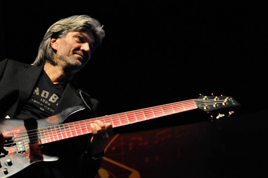 Bass Professor 2/2017; BassSpecial: London Bass Guitar Show Bass Professor 2/2017; BassSpecial: London Bass Guitar Show