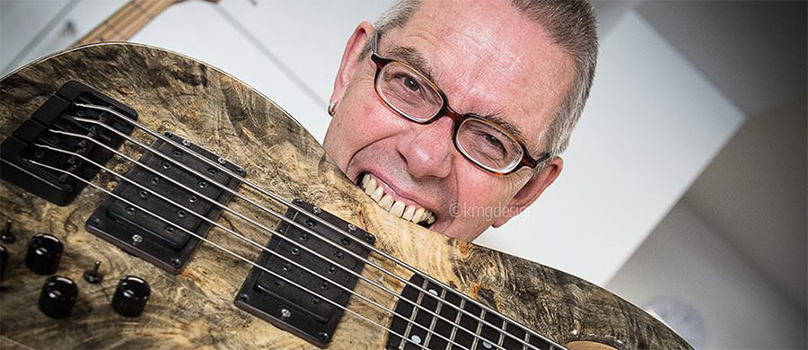 Bass Professor 1/2017;  Let‘s Talk About Bass – Bert Gerecht (Hot Wire Bass)