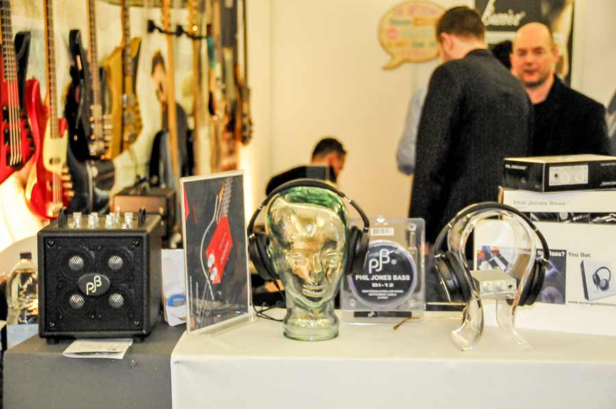 Bass Professor 2/2017: The London Bass Guitar Show