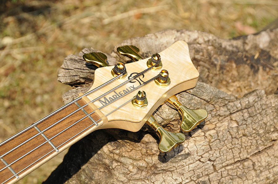 Bass Professor 4/2017,Bass Special Deutscher Instrumentenpreis 2017 1. Gewinner: Marleaux Consat Custom Bass Professor 4/2017,Bass Special Deutscher Instrumentenpreis 2017 1. Gewinner: Marleaux Consat Custom