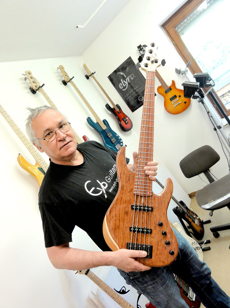 Bass Professor 5/2017, Günther Eyb Bass Professor 5/2017, Günther Eyb