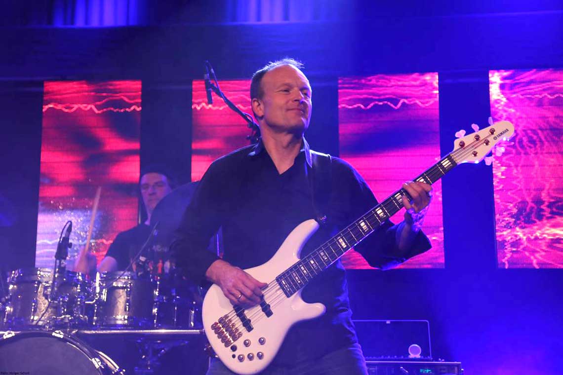 Bass Professor 3/2018