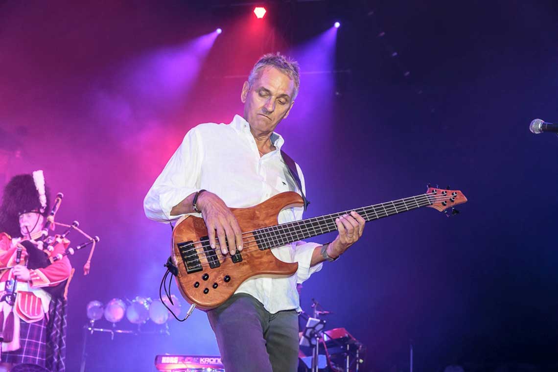 Bass Professor 3/2018