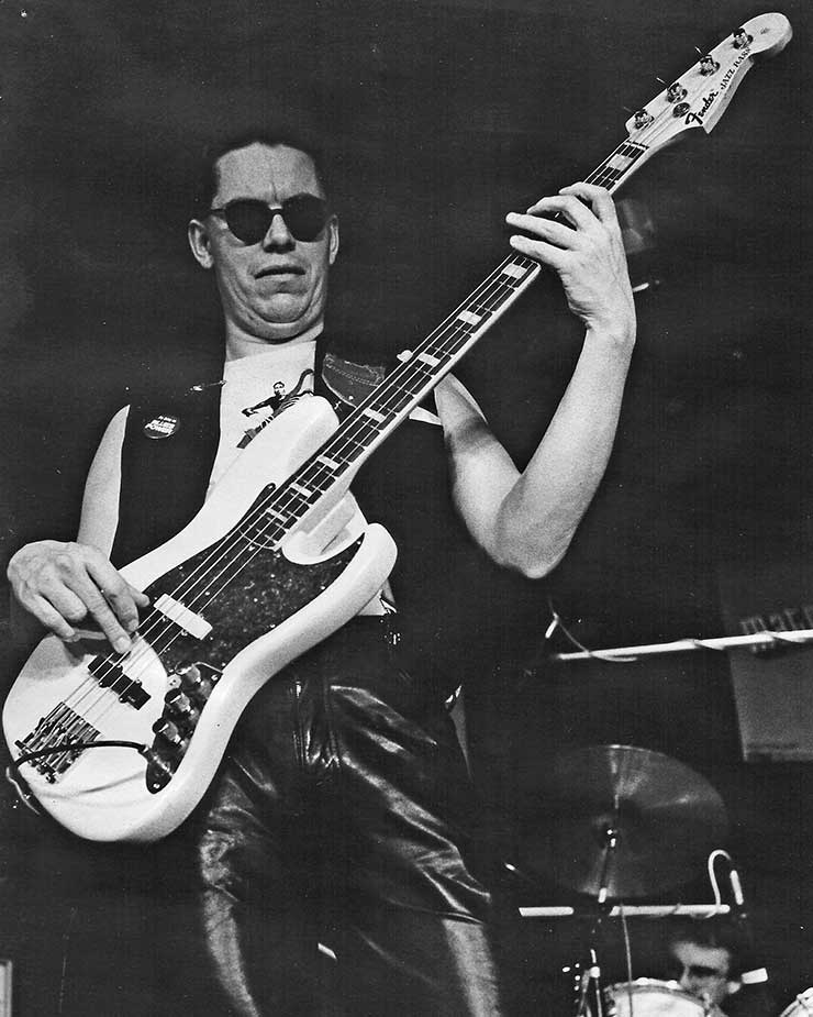 Bert Gerecht: Mr. Bassman