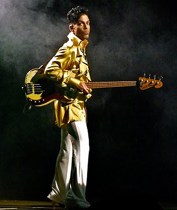 Bass Professor 4/2018 Nr. 95; »My name is Prince, and I am funky!“ - Sandberg; Auerswald Cleo; Warwick Thumb Bass;