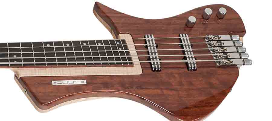 Bass Professor 4/2018, Test: CLAAS GUITARS Moby Dick 5