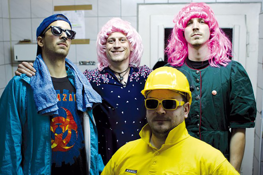 Bass Professor 5/2018 Nr. 96; Bassbauer im Gespräch - Markus Däsch