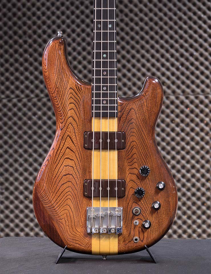 Bass Professor 1/2019, Ausgabe 97. BassMuseum: Musician Serie von Ibanez Bass Professor 1/2019, Ausgabe 97. BassMuseum: Musician Serie von Ibanez