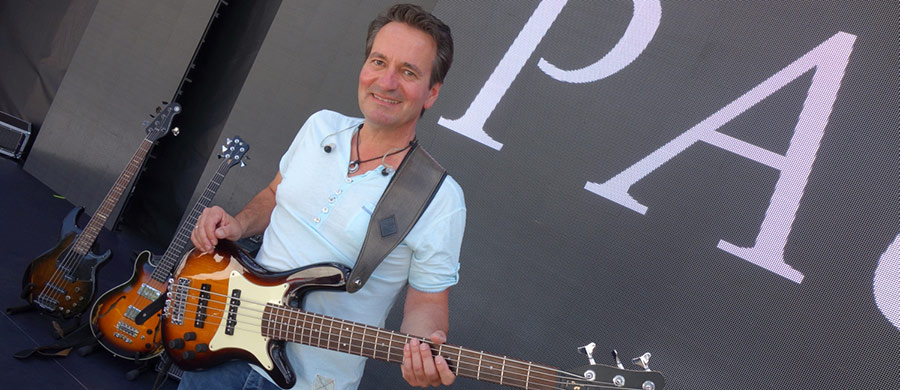 Bass Professor 1/2019, Ausgabe 97. Story: Matthias Gräb [Andrea Berg Band]
