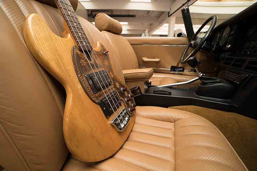 BassMuseum: Wal JG Custom MK 1 (2)