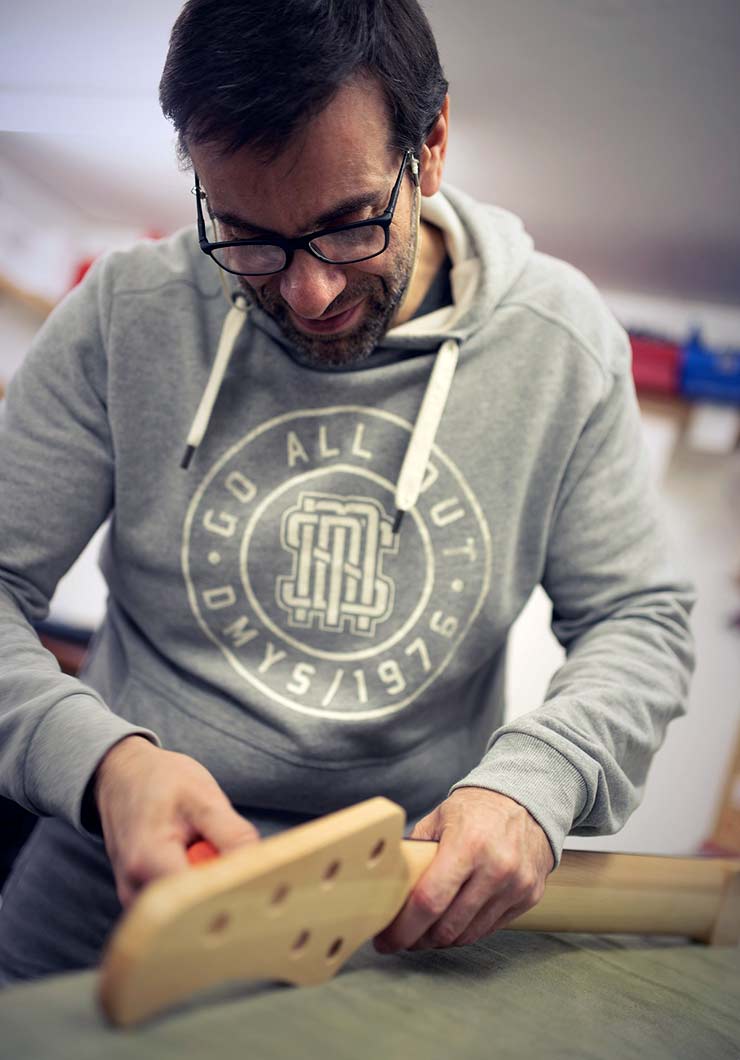 Bass Professor 4/2019, Ausgabe 100. Story: Tino Tedesco. Let’s talk about Bass: 18. Bass Professor 4/2019, Ausgabe 100. Story: Tino Tedesco. Let’s talk about Bass: 18.