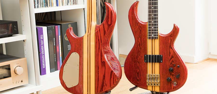 Bass Professor 1/2020. BassMuseum: Aria Pro II SB-1000 fretted & fretless