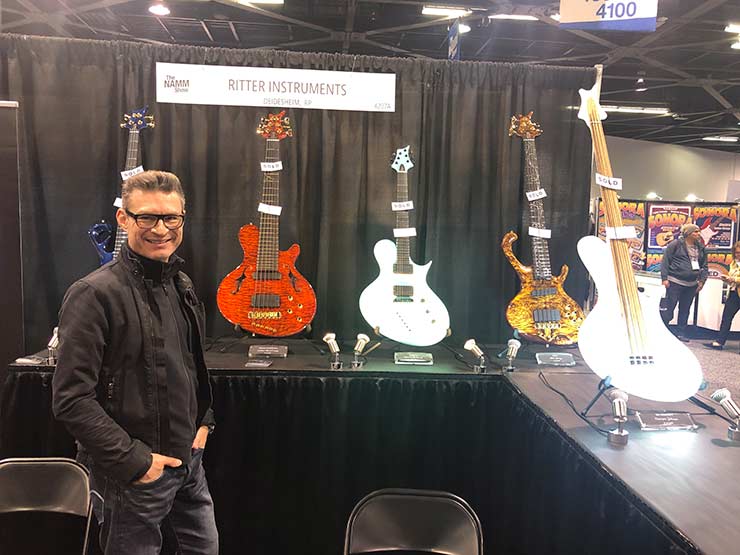 Bass Professor 1/2020, Story: NAMM Report 2020