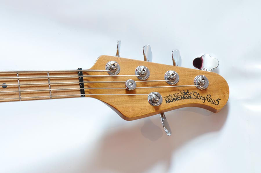 Bass professor 1/2020, Test: Music Man Sting Ray Special 5 H