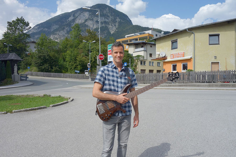 Bass Professor 2/2020, Ausgabe 102. Story: Bernhard Lackner  CubaBoarisch 2.0 