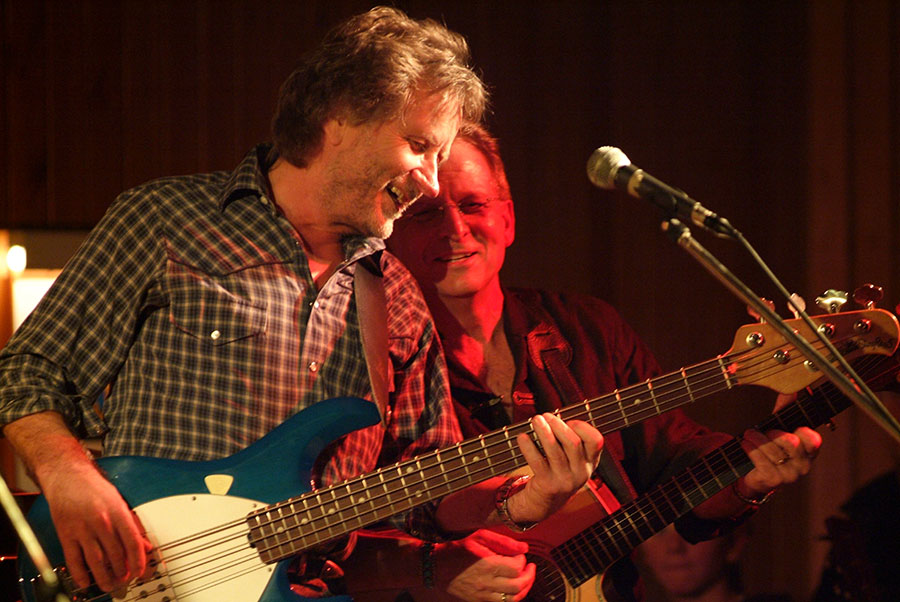 Bass Professor 2/2020, Ausgabe 102. Story: Uwe Lost "Truck Stop"