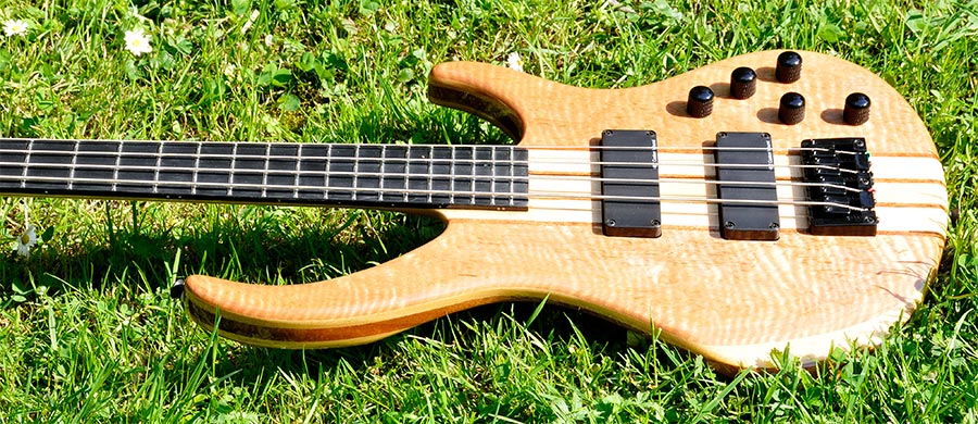 Bass Professor 2/2020, Ausgabe 102. Test: Harley Benton BZ-4000 NT Deluxe