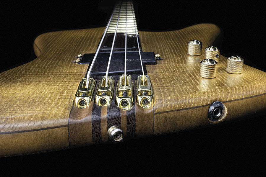Bass Professor 2/2020, Ausgabe 102. Test: Rabenberger La Moulette Bird-Style