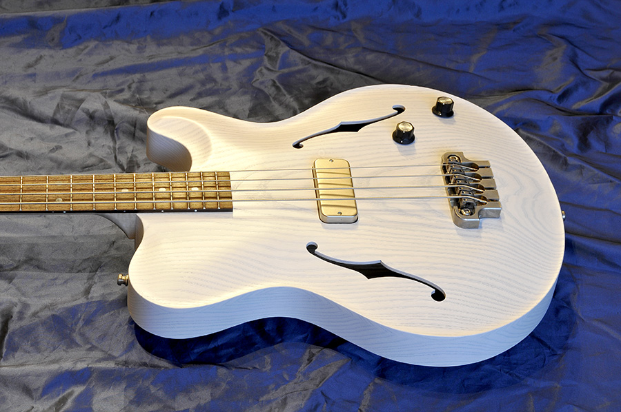 Test: Nik Huber Rietbergen Bass