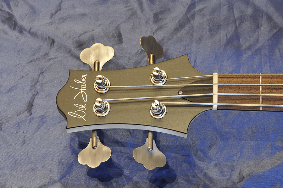 Nik Huber Rietbergen Bass