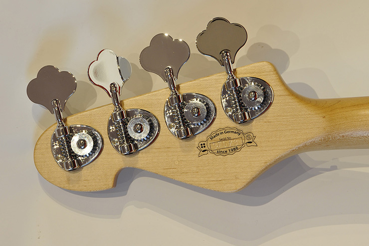 Bass Professor 1/2021. Test: Sandberg California TM SL