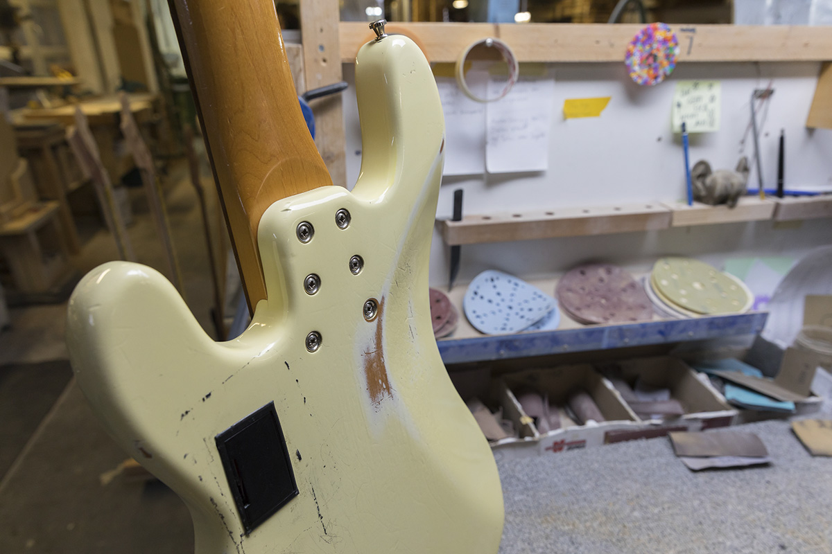 BassMuseum: Sandberg CAL PM-5 Custom Shop