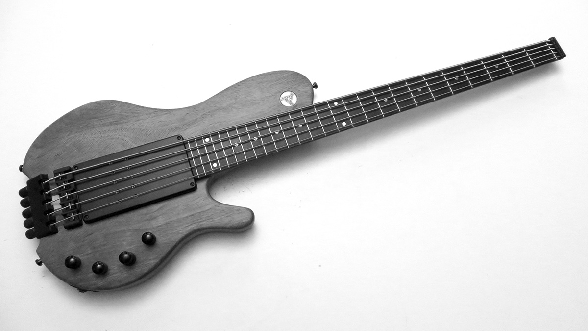 Story: Simon Zauels – ein Meisterbassist