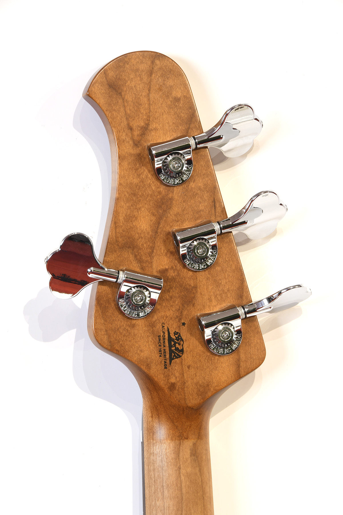 Bass Professor 2/2022, Test: Music Man Stingray Tim Commerford Signature Short Scale Bass passiv